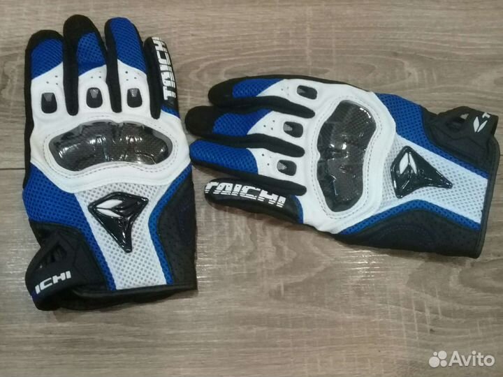Мотоциклетные перчатки