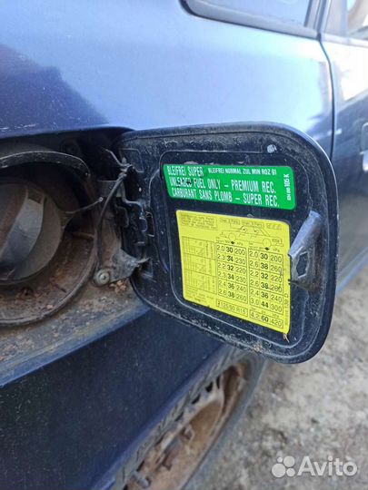 Оригинальный лючок бензобака Ауди А4 Б5