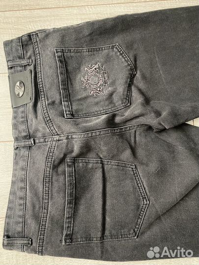 Джинсы мужские