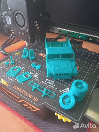 Модели автомобилей (LCD)