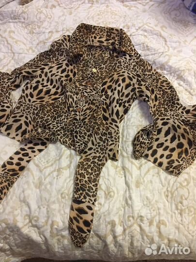 Блузка для девочки на 13 -15 лет