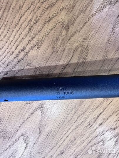 Оригинальный руль для Triumph Trident 660