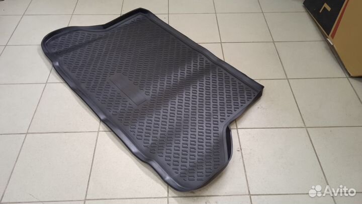 Коврик багажника Chevrolet Lacetti Х/Б оригинал