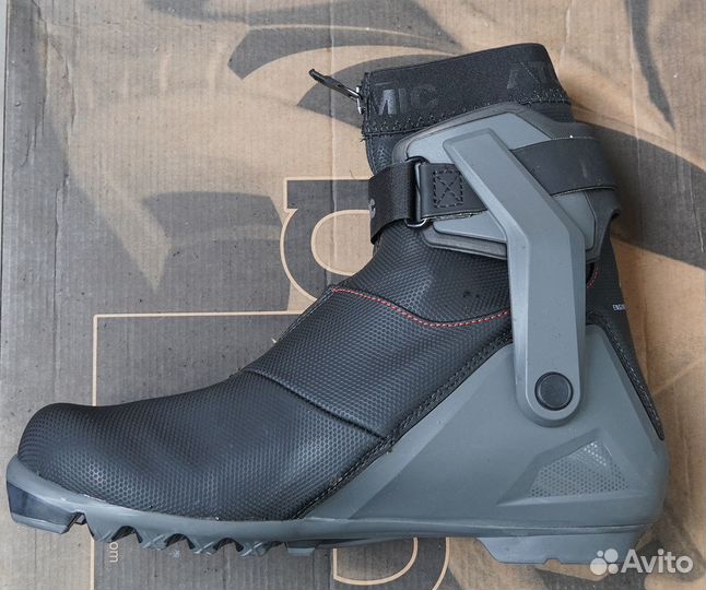 Ботинки для беговых лыж Atomic Pro CS 42 размер EU
