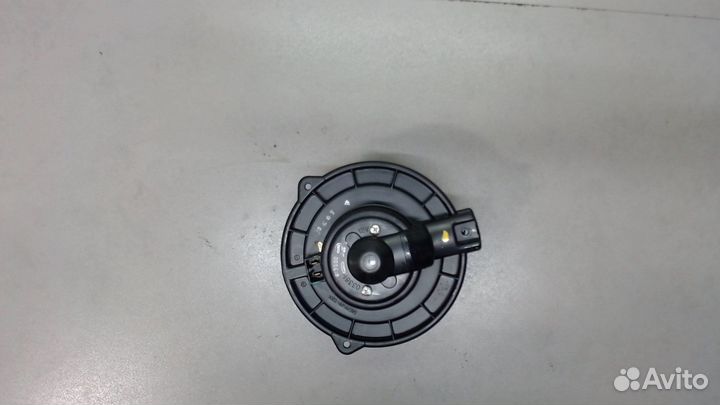 Двигатель отопителя Chevrolet Evanda, 2000