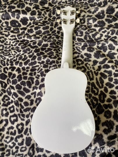 Укулеле belucci