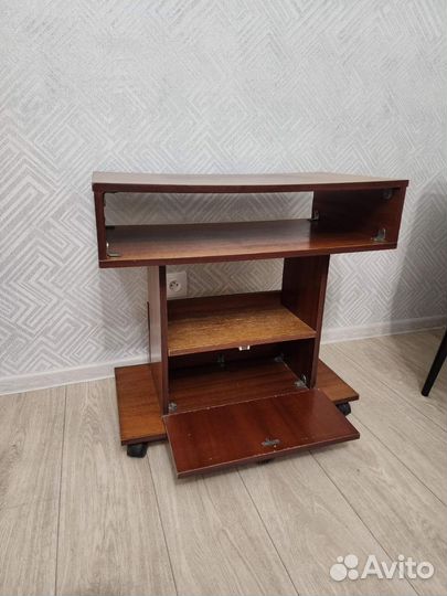 Тумба под тв