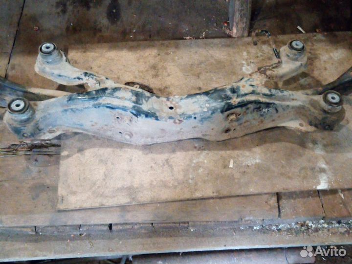 Подрамник Опель vectra b