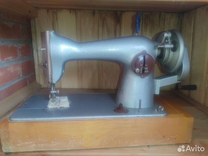 Швейная машина Подольск