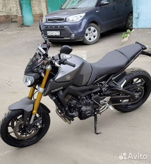 Yamaha MT-09 (FZ-09)