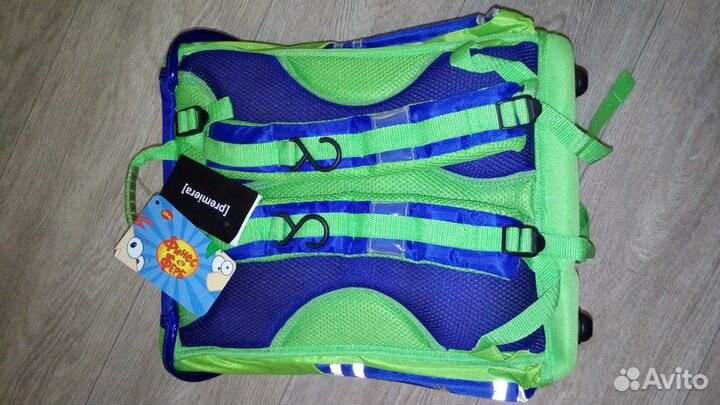 Рюкзак школьный