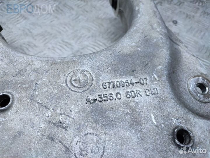 Рычаг качающийся правый на BMW F16 s1156989