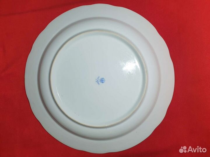 Фарфоровое блюдо D36см Кузнецов