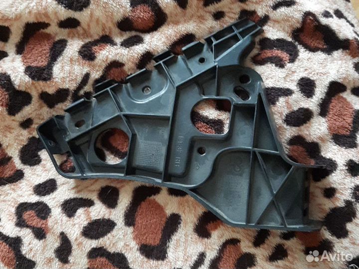 Кронштейн крепления бампера передний opel астра j