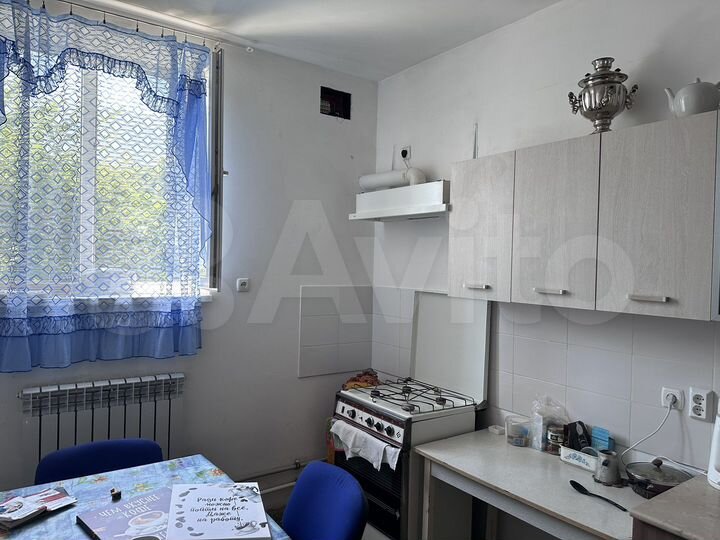 Комната 15 м² в 4-к., 2/2 эт.