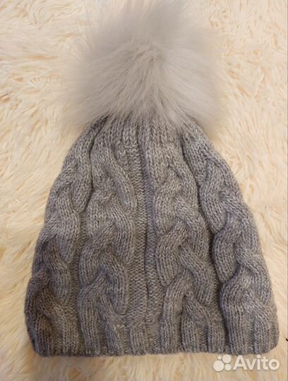 Шапка зимняя женская вязанная