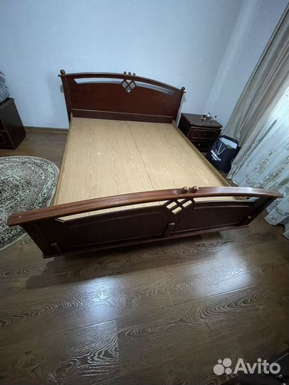 Кровать двухспальная бу