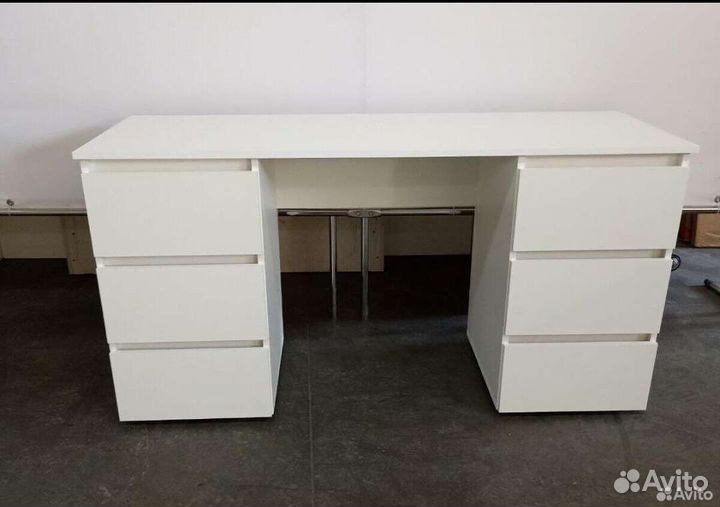 Письменный стол Хелен пс-02 Новый Со Склада