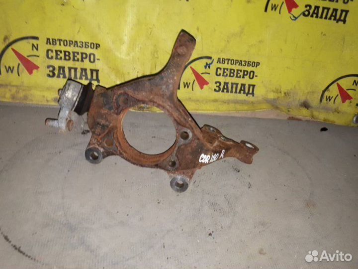 Кулак поворотный правый Toyota Corolla ZRE181 1ZR