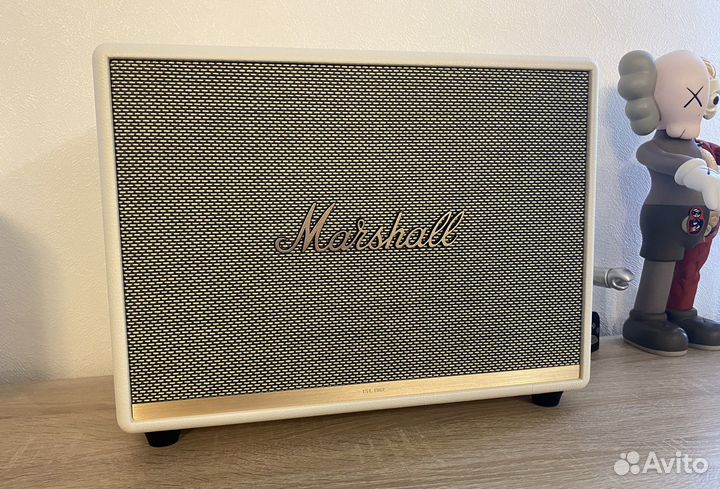 Колонка Marshall Woburn II в идеале