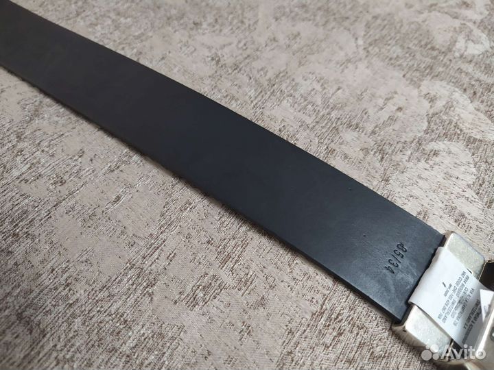 Мужской кожаный ремень Levis