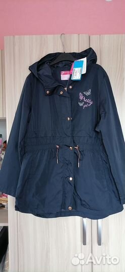 Ветровка для девочки
