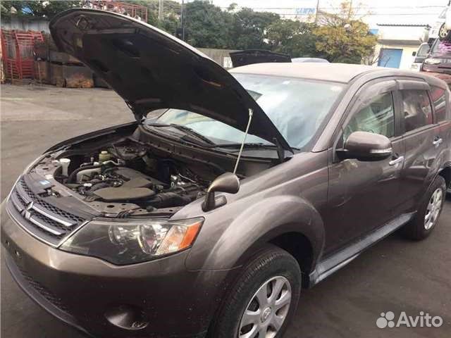 Разбор на запчасти Mitsubishi Outlander XL