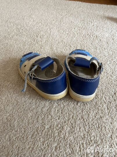 Сандали детские