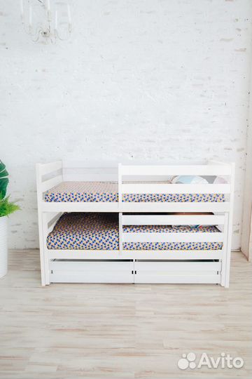 Кроватка выдвижная от 2х лет из натурального дерев