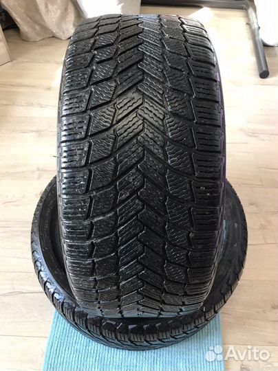 Michelin X-Ice Snow 225/40 R18 92H