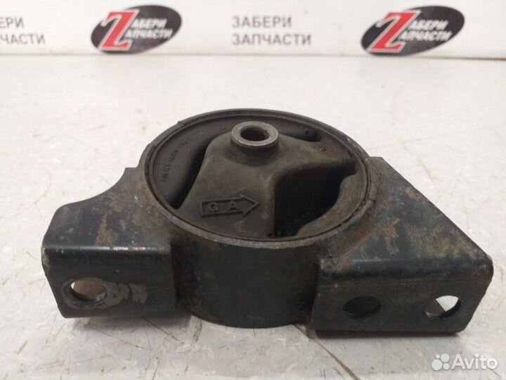 Подушка двигателя правая Nissan Almera