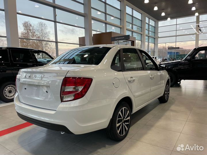 LADA Granta 1.6 МТ, 2023