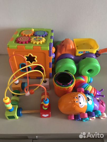 Развивающие игрушки