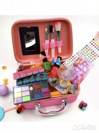 Детская косметика с лампой