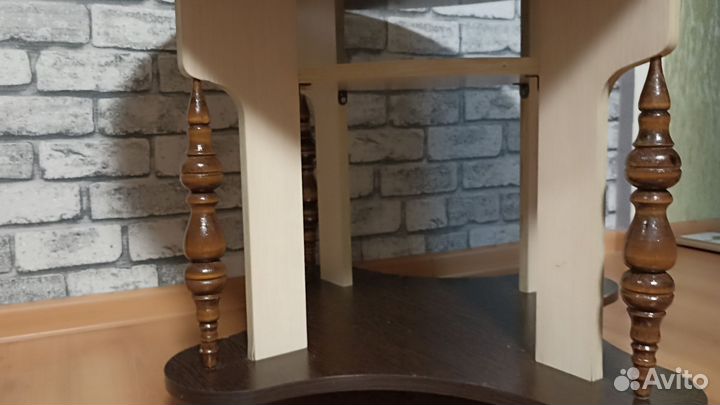 Журнальный стол