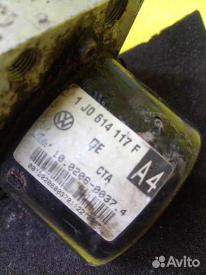 Блок abs передний Skoda Octavia Tour лифтбек 1.8