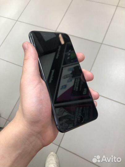 iPhone 8 plus 64 gb