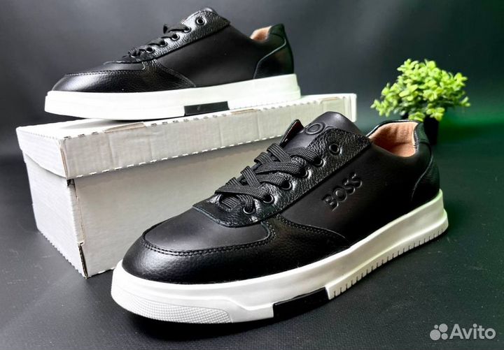 Кроссовки Boss долговечные