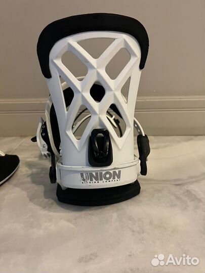Крепления для сноуборда Union contact pro