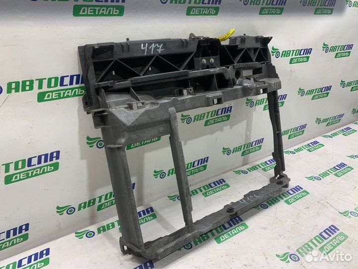 Телевизор панель радиаторов передний Citroen C3