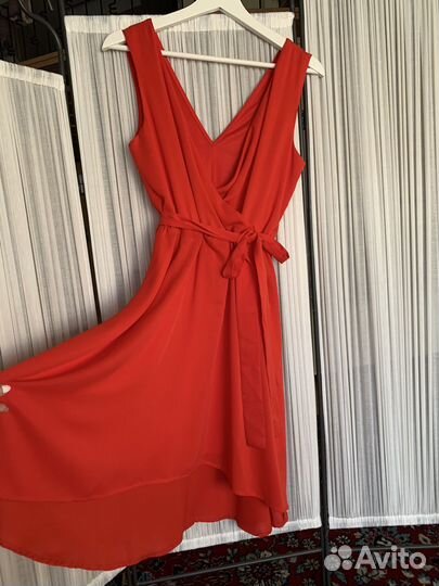 Платье алое xs-s