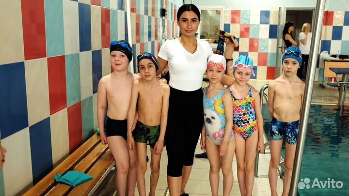 Детский тренер по плаванию