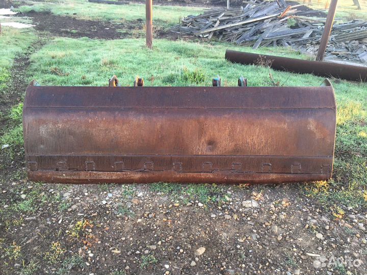 Ковш на 1 куб