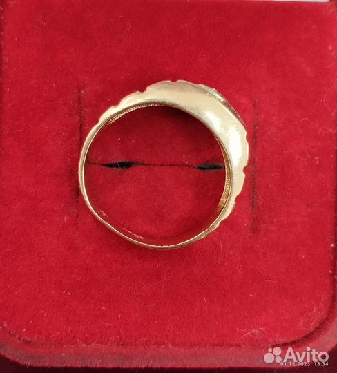 Печатка золотая 585 5,77г. р.20(арт 98959) В9