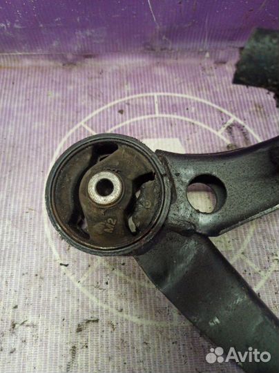 Подушка МКПП Peugeot 4007 EP DW12