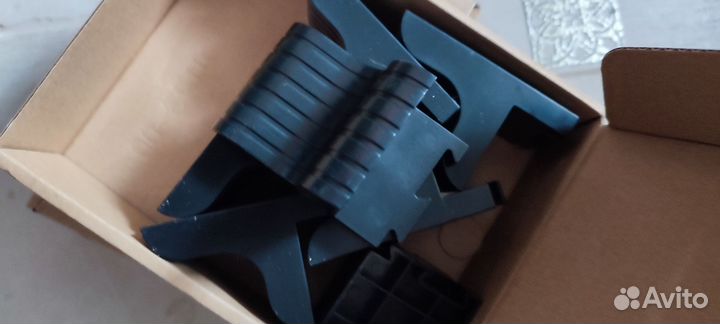 Крепление для неттопа или корпуса устройства