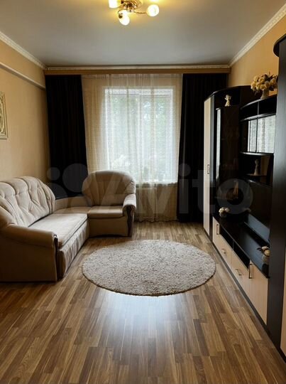 3-к. квартира, 88 м², 2/4 эт.