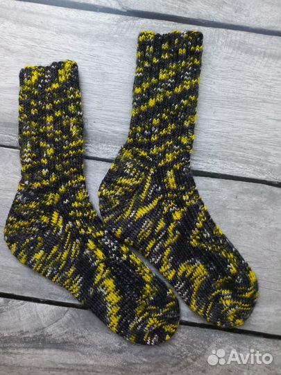 Носки детские вязаные ручной работы