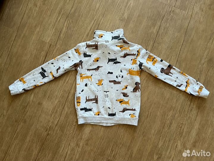 Утепленный спортивный костюм, р. 134