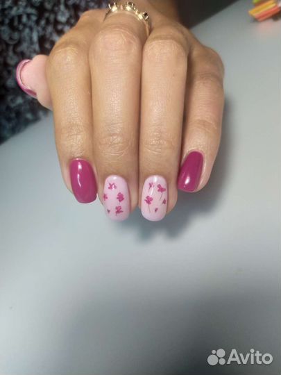 Маникюр, педикюр Golden Trace, гель-лак